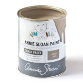 French linen, kriedová farba na nábytok od Annie Sloan.